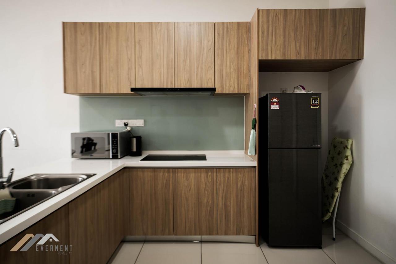 Marina Times Square Homestay By Evernent Miri Dış mekan fotoğraf