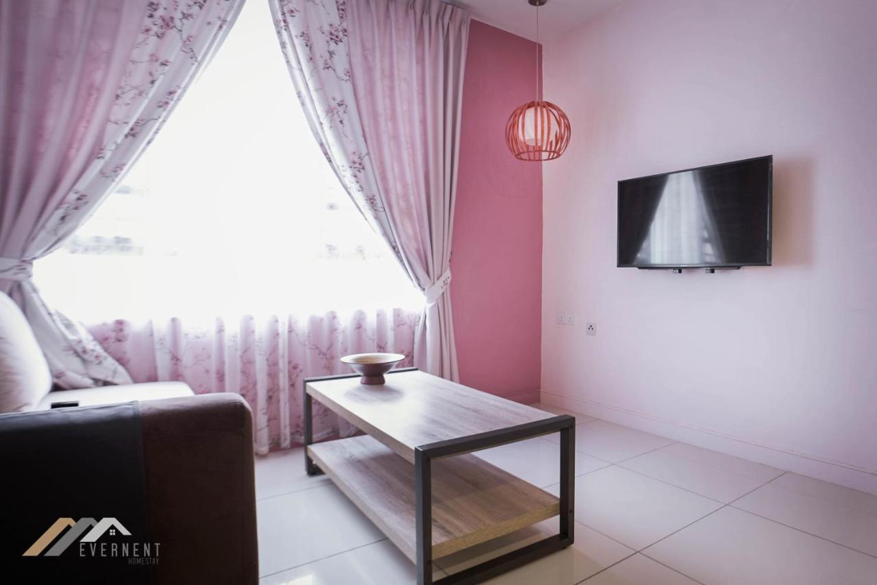 Marina Times Square Homestay By Evernent Miri Dış mekan fotoğraf